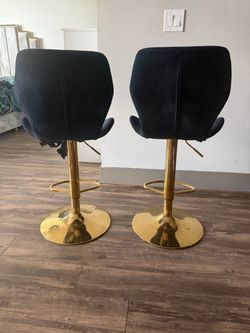 Black and gold barstools