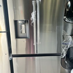 Samsung refrigerator (delivery+install available) height 70 x width 36