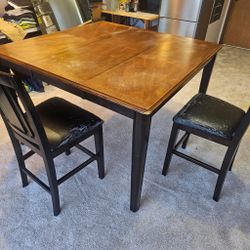Dinning table 