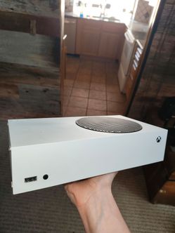Xbox Series S w/cords (no controller)