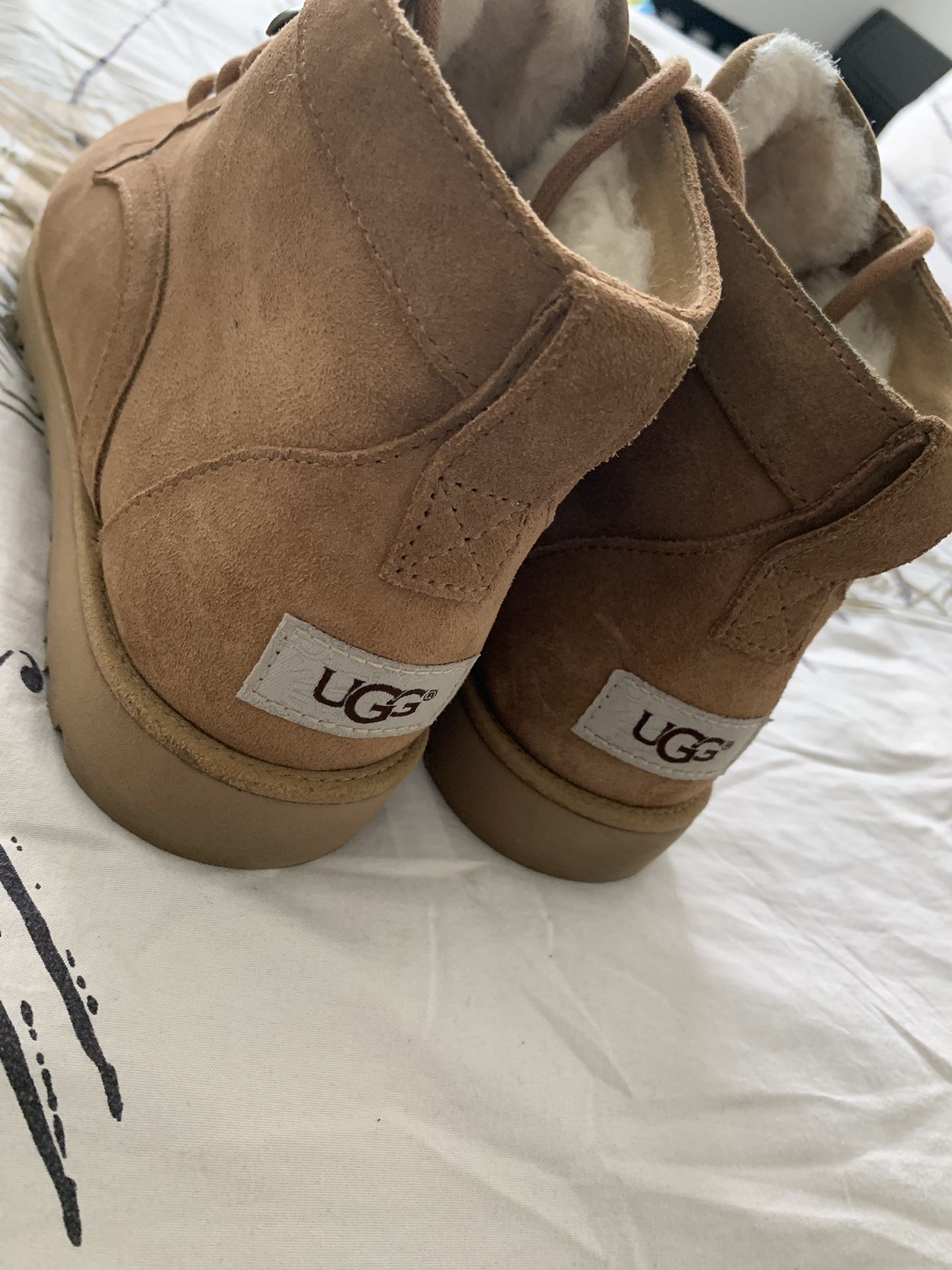 UGG LACE UP BOOTS