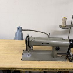 Juki Sewing Machine 