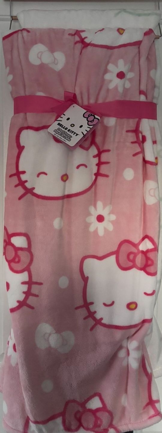 Hello Kitty New Blanket