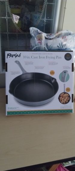 Cast iron pan