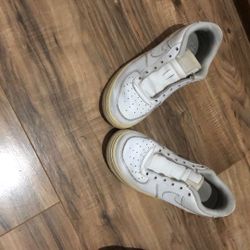 White Air Forces For Sale Look At Description 