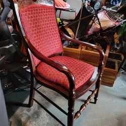 6 Grand Carved Dining Armchairs In Great Condition