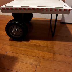 Mobile Table
