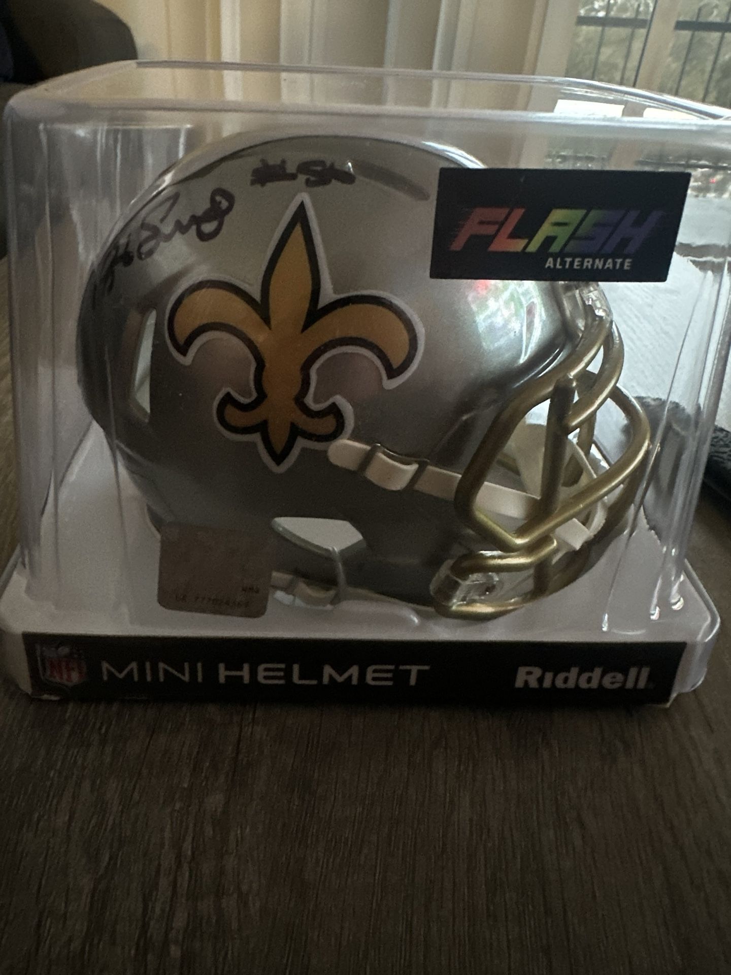 Pat Swilling Signed Mini Helmet