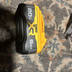 Battery Dewalt 8ah