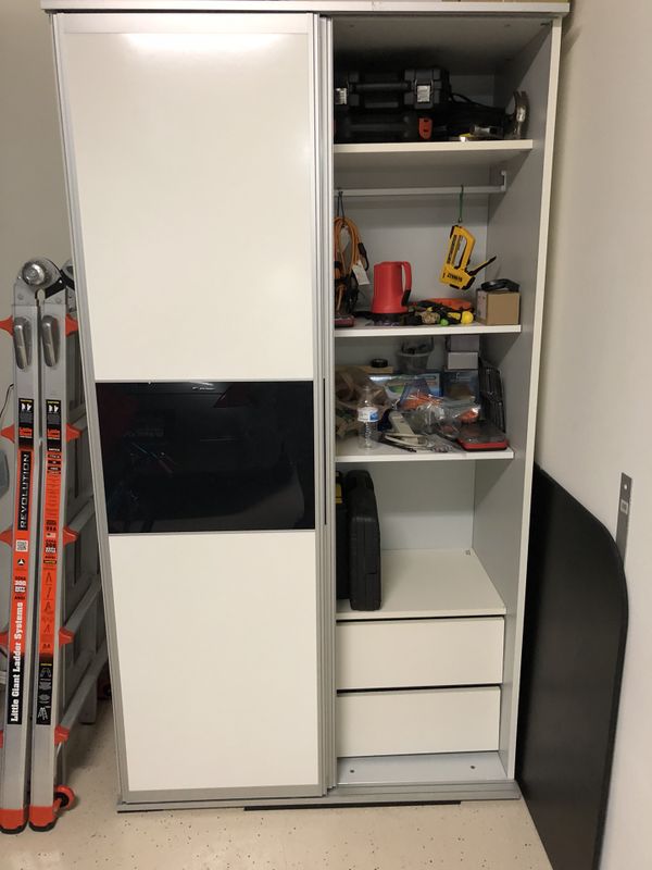 Wardrobe Storage Closet For In Land O Lakes Fl Offerup Wardrobe Storage Closet