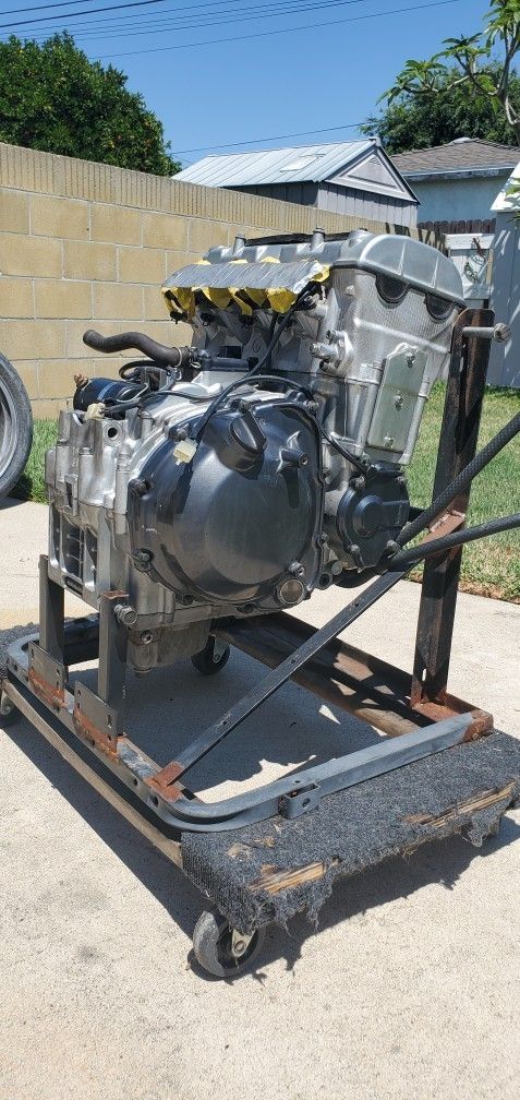 '96 - 2003 Kawasaki Zx7r