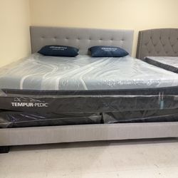 Brand New Tempur-Pedic Medium Pro Adapt