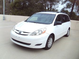 2008 Toyota Sienna