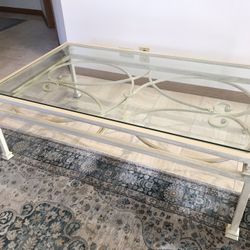 ETHAN ALLEN CREAM TONE RUSTIQUE COFFEE TABLE