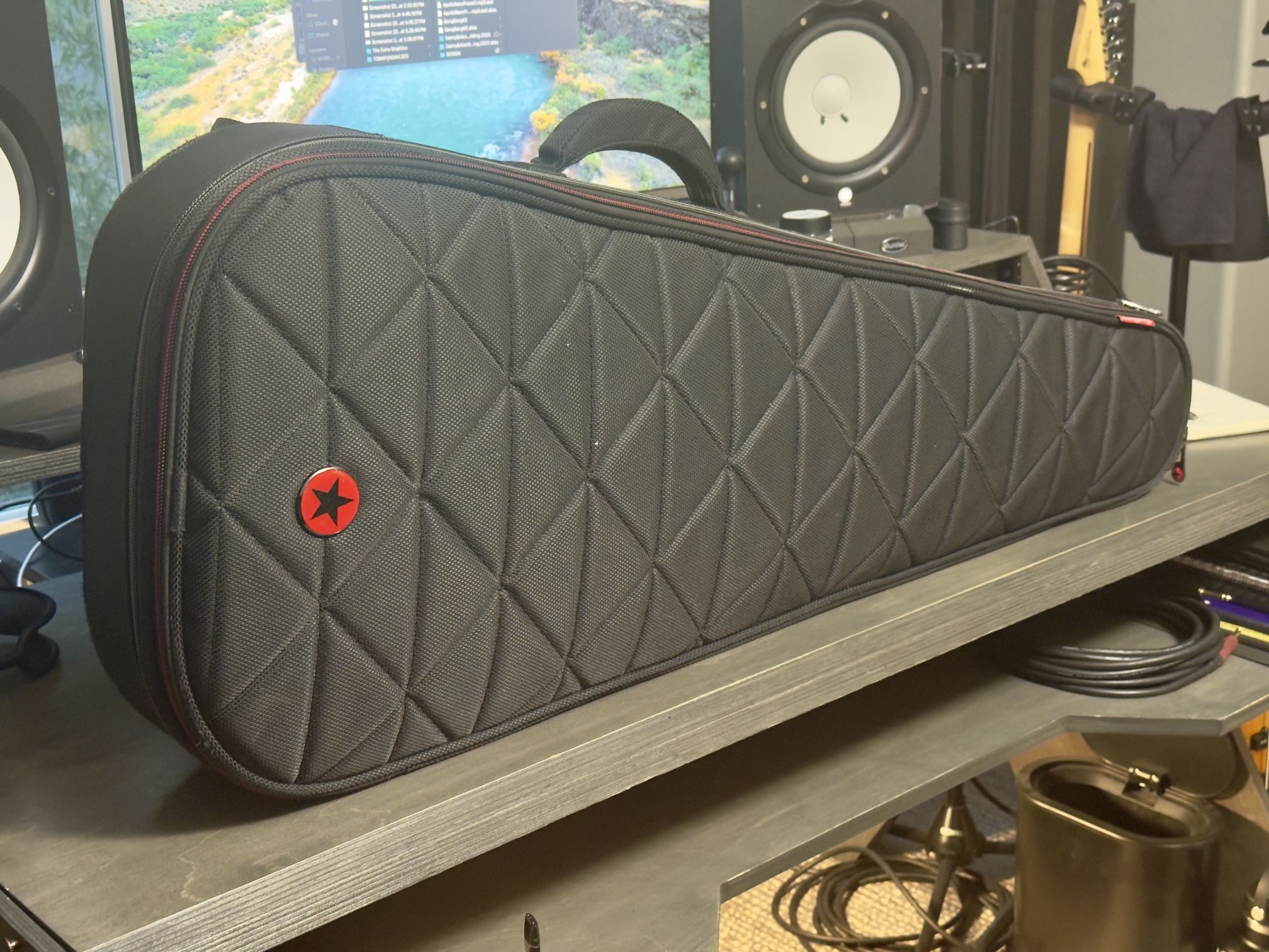 Road Runner Highway Premium Soft Guitar Case