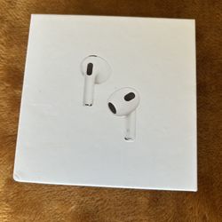 Apple AirPods (3rd Generation)