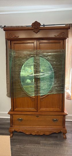 Vintage TV Armoire