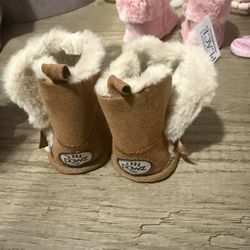 Paws Brown Boots Size 3-6 Months 