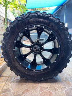 SET OF 4 - 37x13.50R22 Nitto Mud Grappler on 22" BMF Novakane Wheels