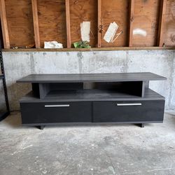TV stand - free