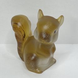 Fenton Satin Amber Squirrel Figurine Woodland Beauty A703