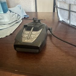 Cobra Radar Detector 