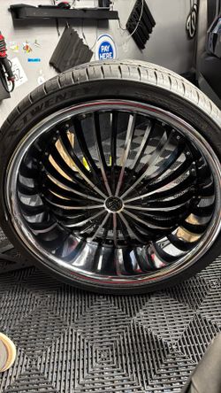 24 inch 6 lug 2 crave rims and tires