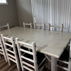 Dining table and Chairs 