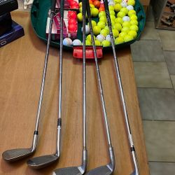 170 Gold Balls And Clubs