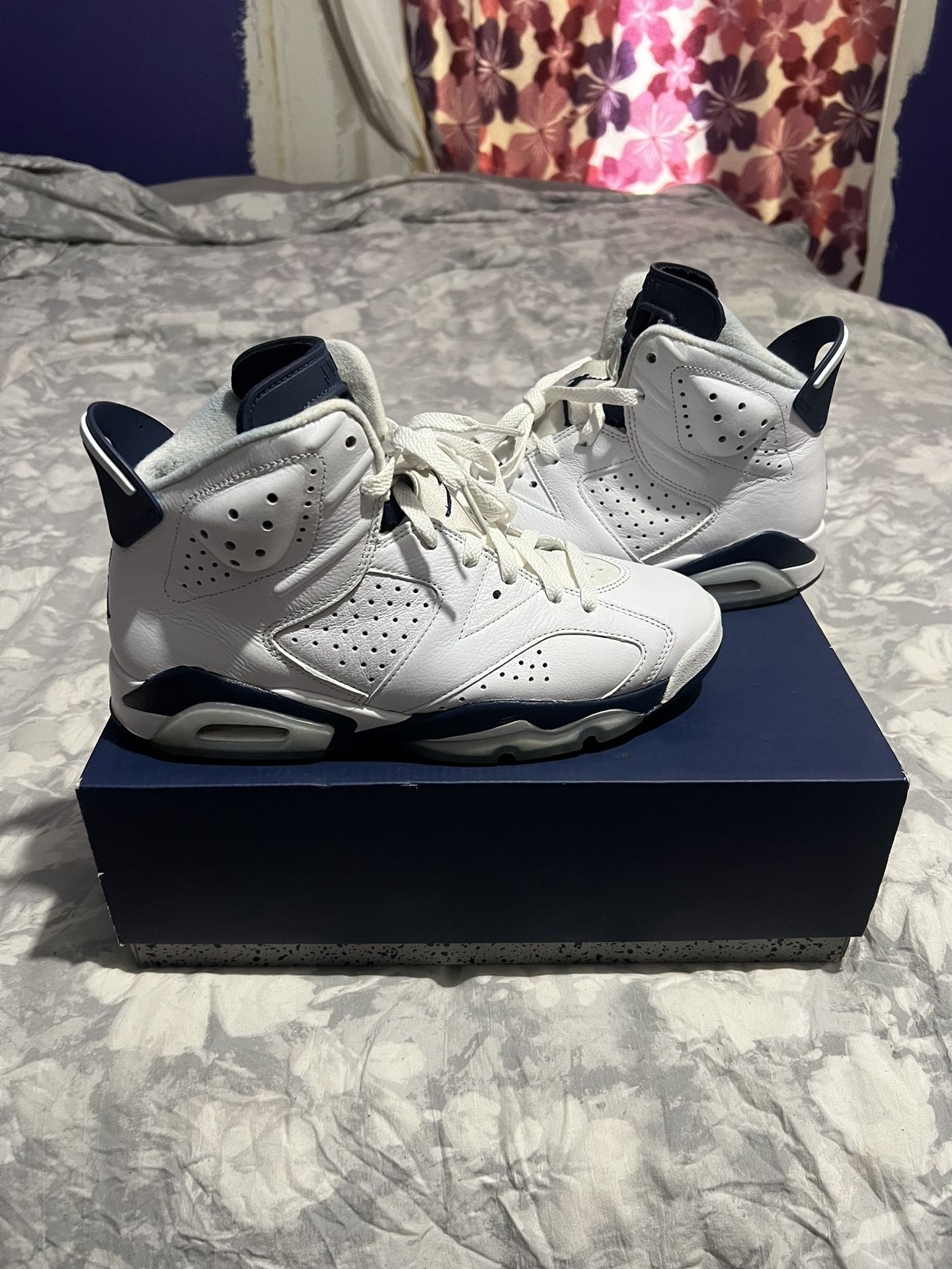 Jordan 6 Midnight Navy