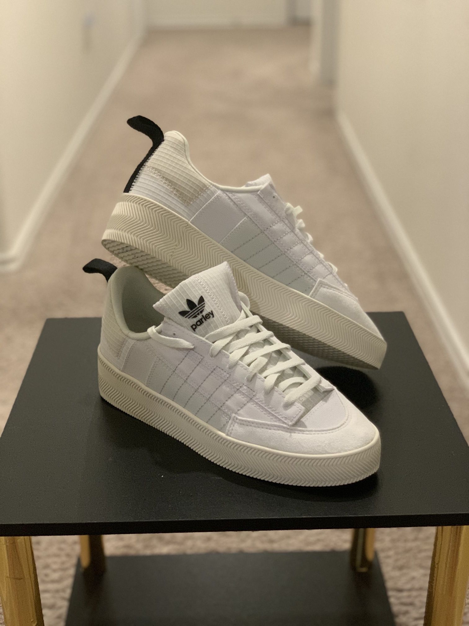 Mens Adidas “Nizza Parley Lo” Sz 11
