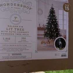 7’ Foot Tall Wonder Shop  Christmas Tree