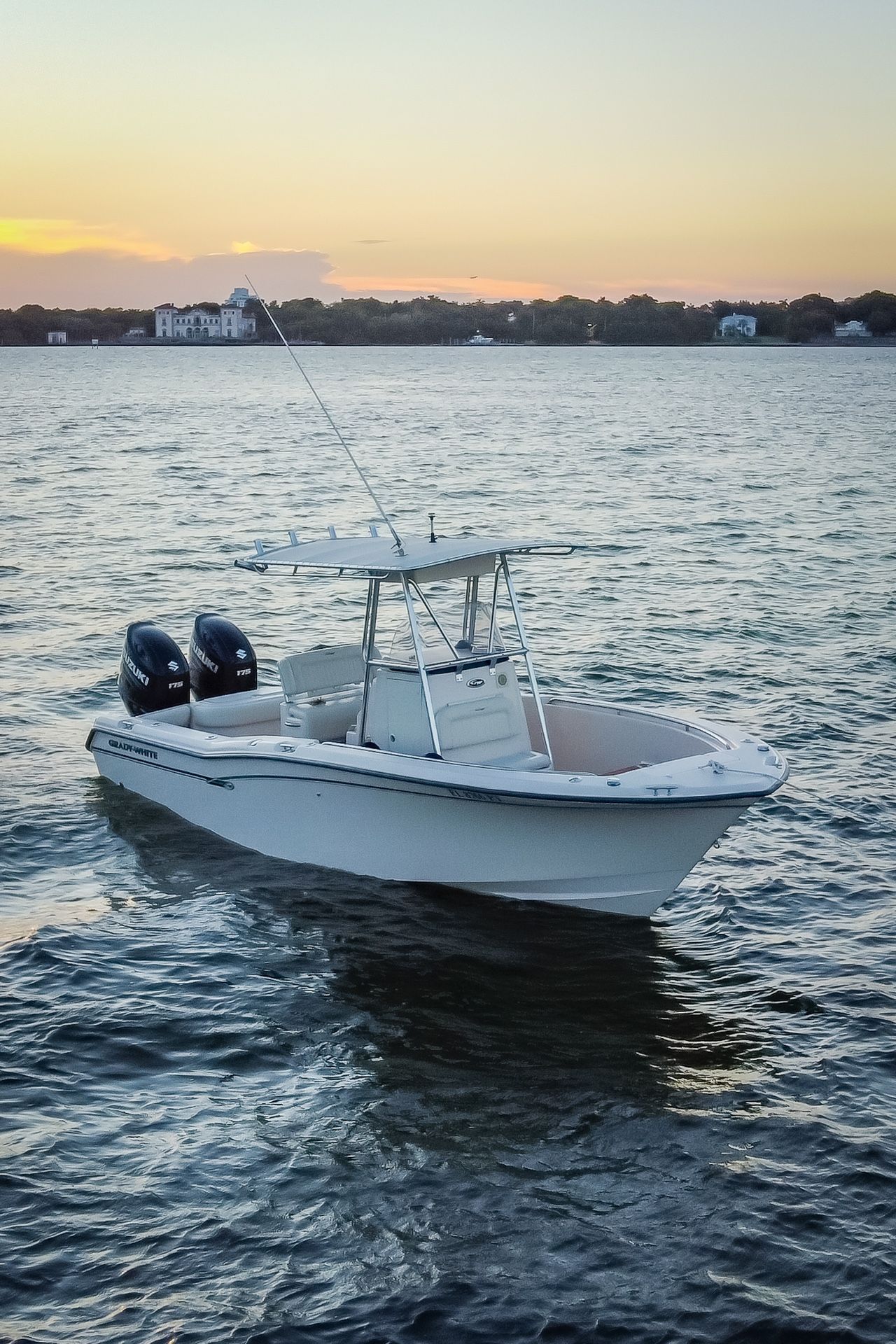 Grady White Center Console for Sale in Miami, FL OfferUp