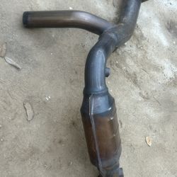 Para Pickups Grades De 8 Cilindros Silverado Etc, Del 2007 Para arriba ,es Husado Pero Se Ve Bien Vea Las Fotos 