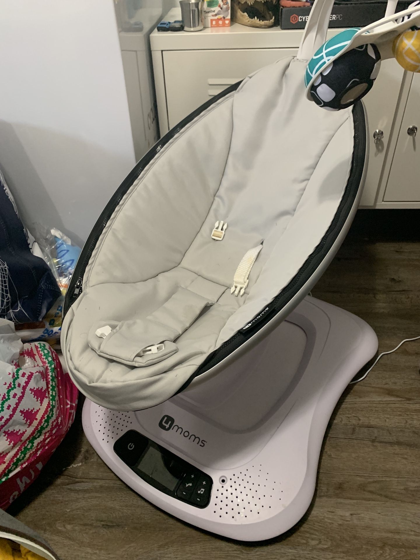 4moms mamaRoo Baby Swing