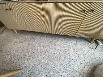 Ellington Media Console
