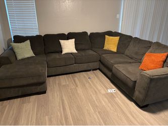 Grey Sectional Couch - Broyhill