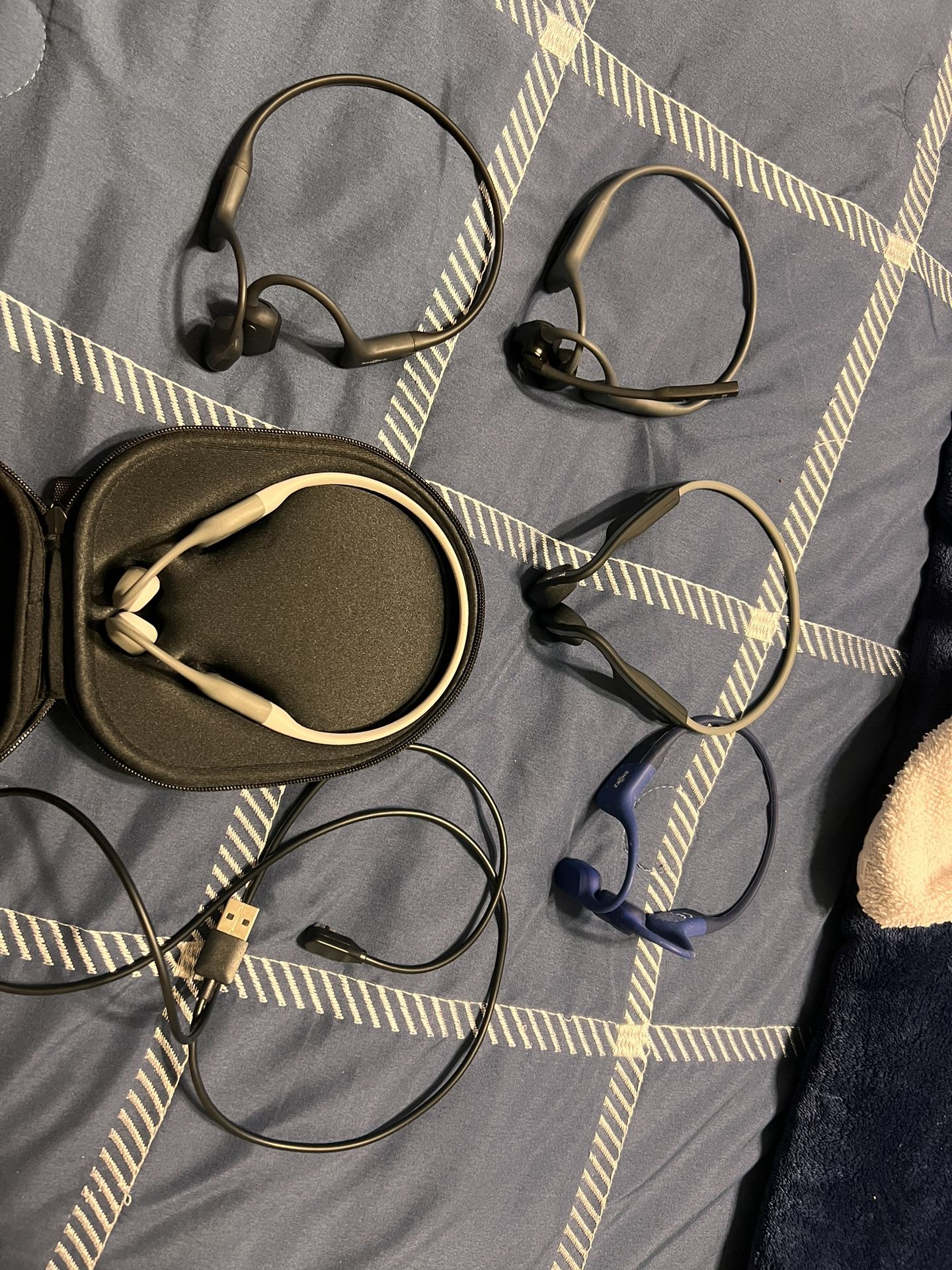 Shokz Headphones (5 Pairs) 