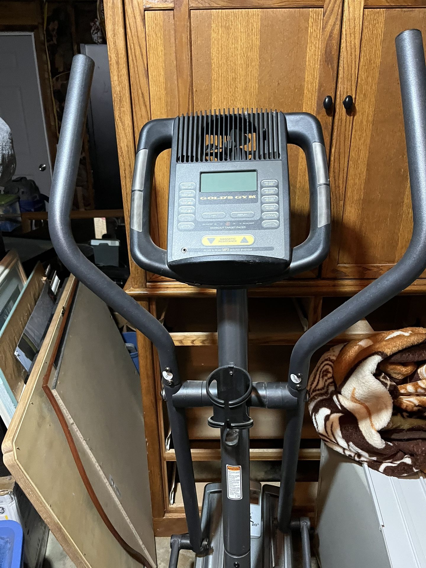 FREE Elliptical Golds Gym