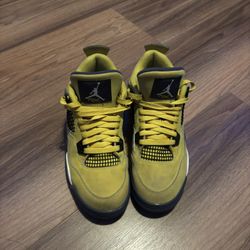 jordan 4 lightnings  