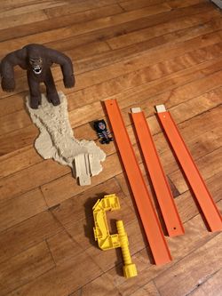 Hot wheels Gorilla Track ! 