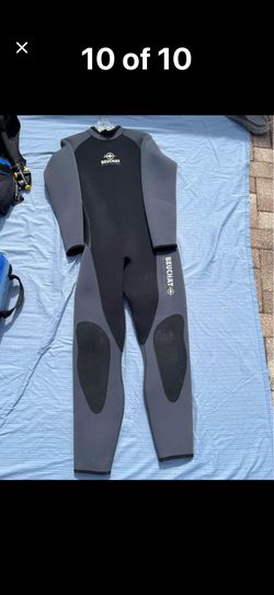 Beuchat  Diving Gear