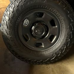Chevrolet Colorado 16” Rims and Tires