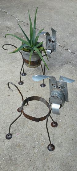 Handmade Metal Dog Plant Pot Holder