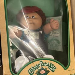 1985 In Original Box with Certificate Cabbage Patch Doll