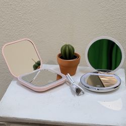 LED Makeup Mirror – Pocket Size, Rechargeable, Bright Light