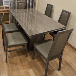 Dining Table And 6 Chairs