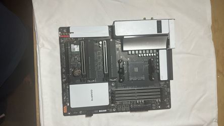 Gigabyte b550 vision white