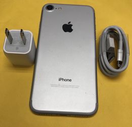 iPhone 7 32GB Factory Unlocked