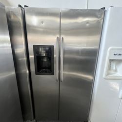 Refrigerator GE 36”